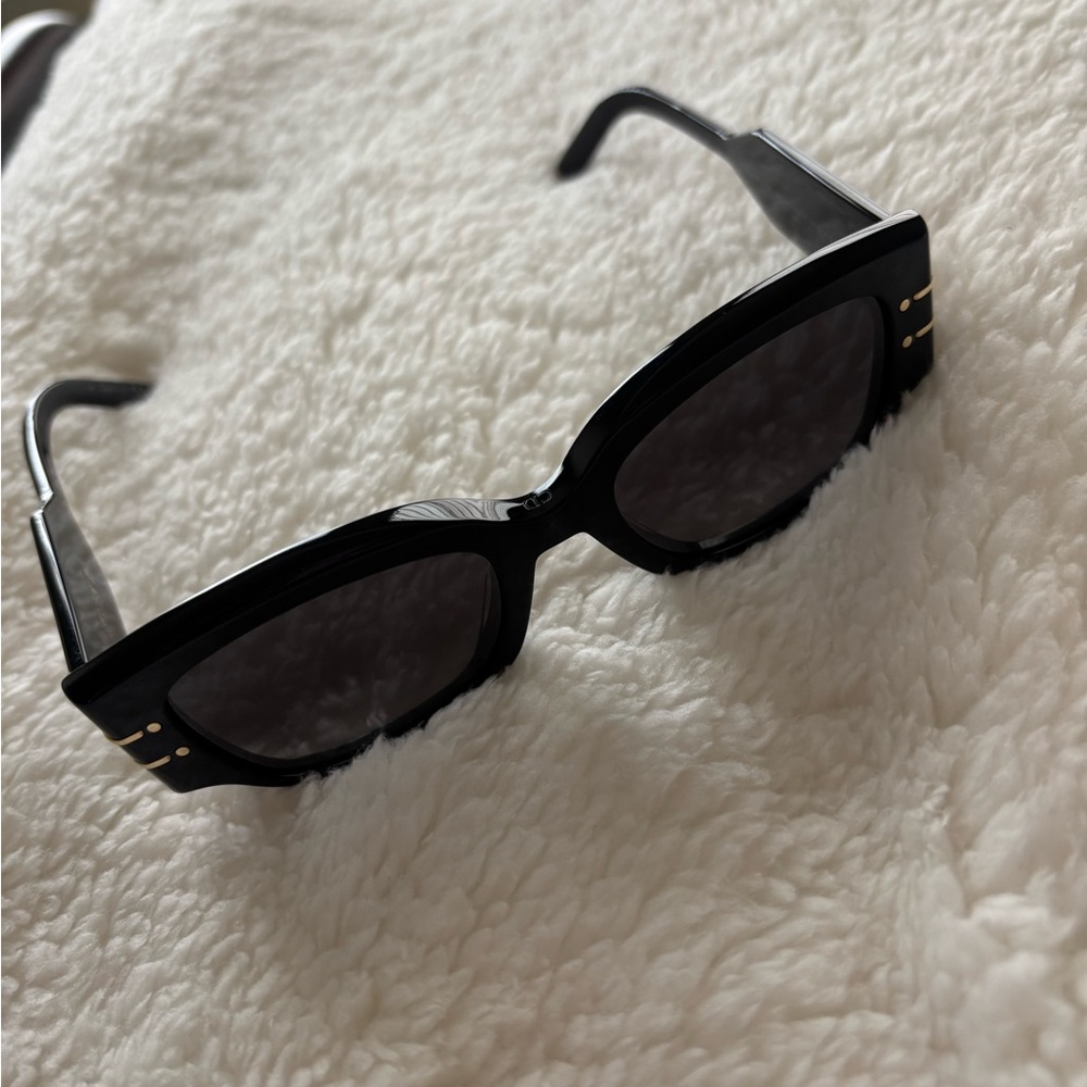 Dior Black Sunglasses - Picture 2 of 6